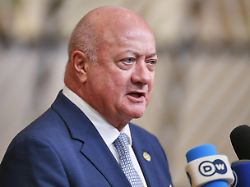 Bedingung für Sozialleistungen: Asylberechtigte müssen in Österreich künftig "Hausordnung" einhalten