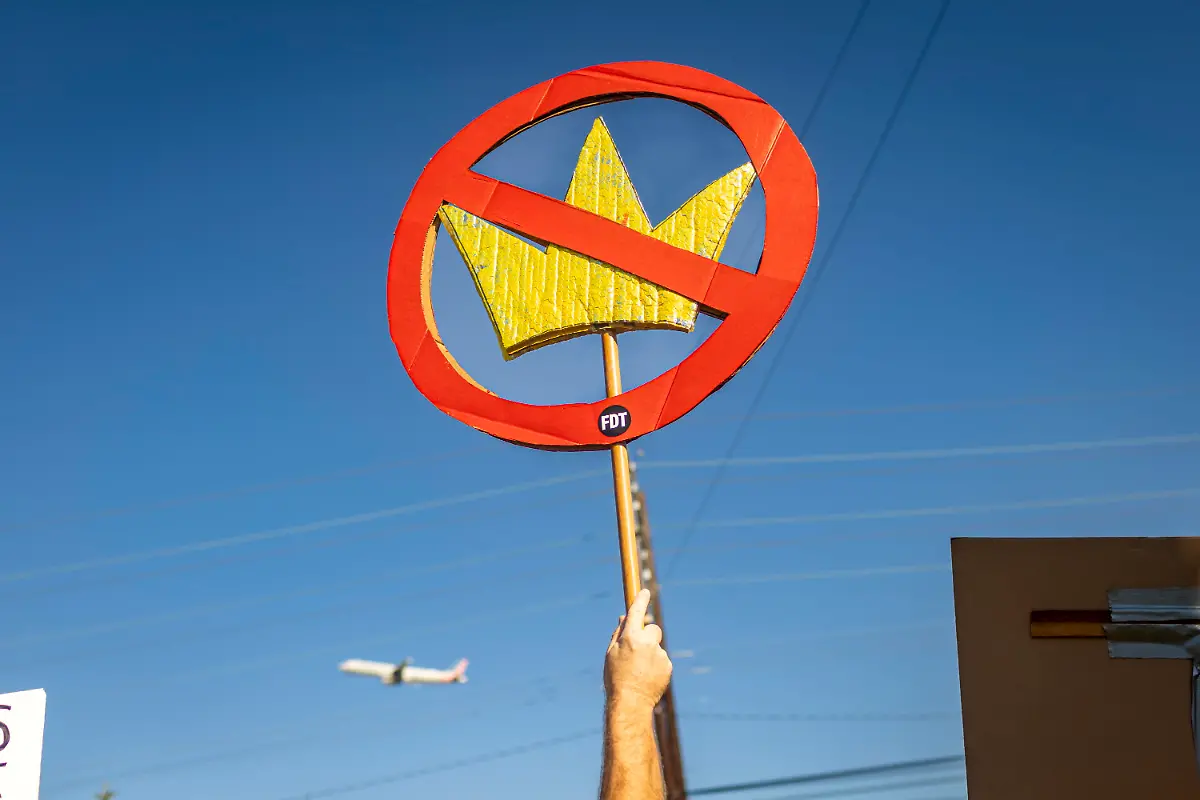 LOS-ANGELES-OCTOBER-18-Thousands-of-people-participate-in-a-No-Kings-protest-in-El-Segundo-on-October-18-2025-in-Los-Angeles-California-Organizers-estimated-millions-participated-in-cities-and-towns-across-the-nation-for-the-second-No-Kings-protest-to-denounce-the-Trump-administration