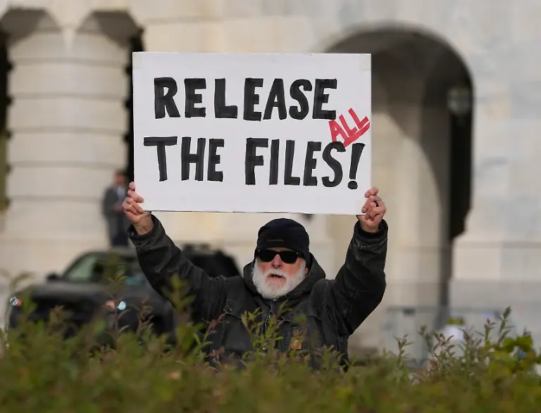Nov-18-2025-Washington-DC-USA-Reps-Thomas-Massie-R-KY-and-Ro-Khanna-D-CA-and-Rep-Marjorie-Taylor-Greene-R-GA-who-are-leading-the-charge-to-release-files-related-to-the-late-disgraced-financier-Jeffrey-Epstein-speaking-Tuesday-morning-November-18-2025-along-with-survivors-as-the-House-prepares-to-vote-on-the-Epstein-Files-Transparency-Act-on-compelling-the-Justice-Department-to-release-the-full-files-from-the-federal-investigation-of-the-late-convicted-sex-offender-and-disgraced-financier-Jeffrey-Epstein