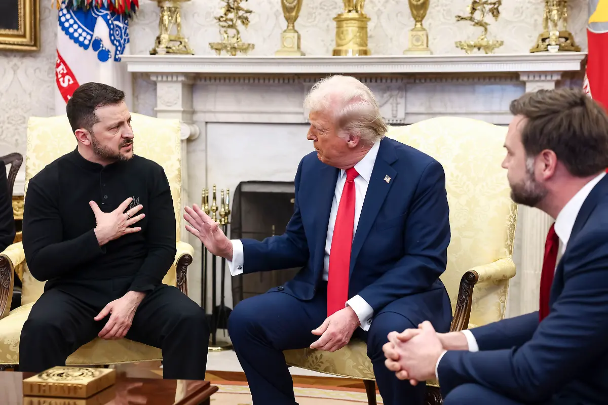 Vice-President-JD-Vance-and-President-Donald-Trump-have-a-heated-discussion-with-Ukrainian-President-Volodymyr-Zelensky-in-the-Oval-Office-at-the-White-House-in-Washington-DC-on-Friday-February-28-2025-Trump-and-Zelensky-are-expected-to-discuss-options-for-U-S-support-for-Ukraine-s-security-and-establishing-a-joint-economic-fund