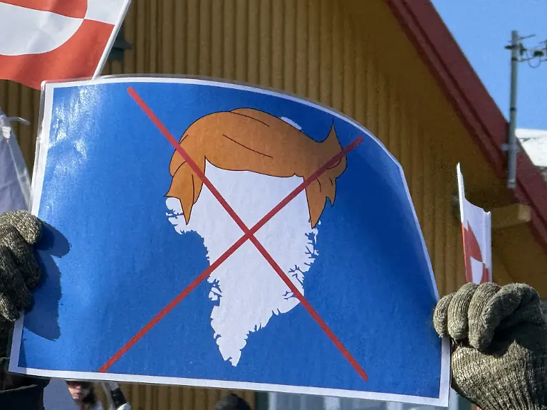 NUUK-GREENLAND-MARCH-15-Around-1-000-Greenlanders-gather-in-the-city-center-and-march-to-the-US-consulate-building-located-on-the-outskirts-of-the-city-to-protesting-US-President-Donald-Trump-s-recent-remarks-on-the-sovereignty-of-their-country-in-Nuuk-Greenland-on-March-15-2025