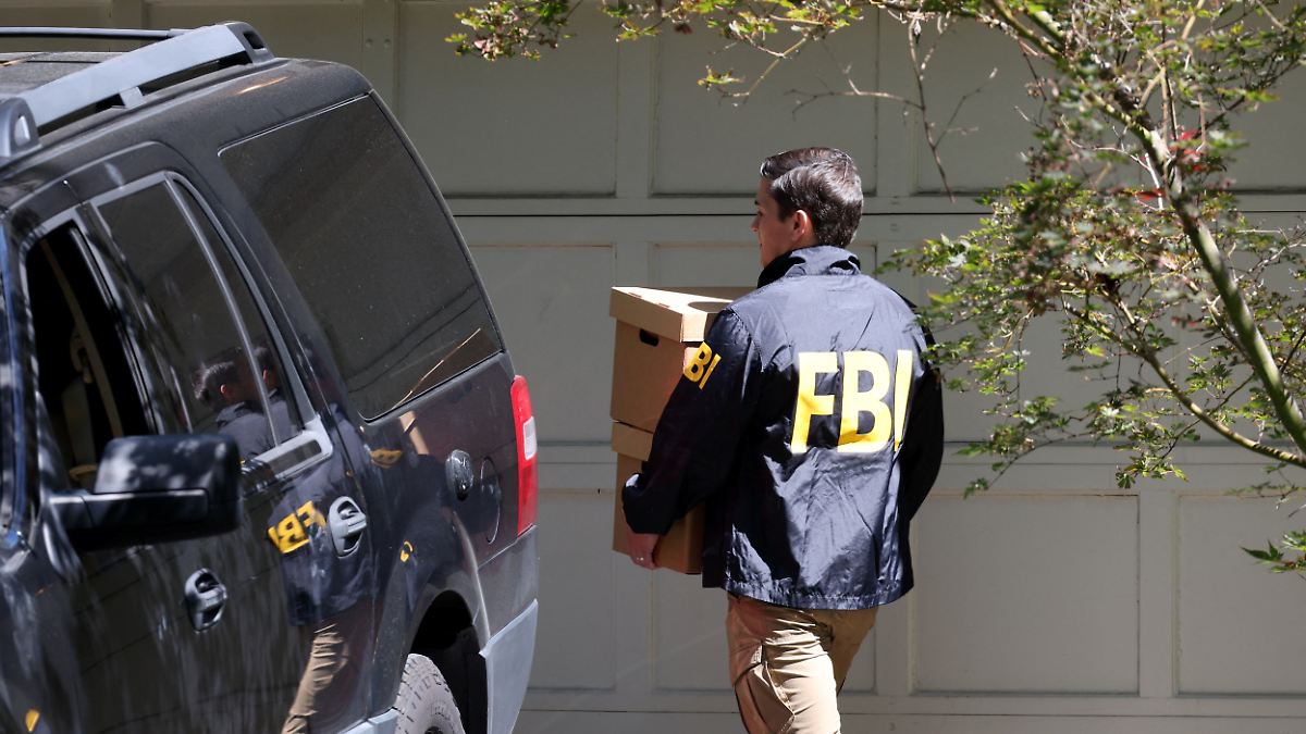 -Ungew-hnlich-und-aggressiv-FBI-durchsucht-Wohnung-von-Journalistin-nach-Pentagon-Leak