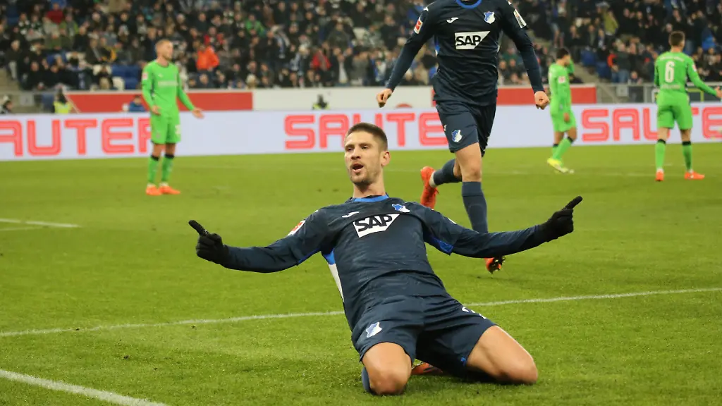 1-Bundesliga-Bundesliga-Hoffenheim-Borussia-Moenchengladbach-am-14-01-2026-in-der-PreZero-Arena-in-Sinsheim-Torjubel-goal-celebration-nach-dem-Tor-goal-zum-celebrating-the-goal-celebrate-3-0-durch-Andrej-Kramaric-1899-Hoffenheim-Foto-osnapix-Steven-Mohr-DFL-regulations-prohibit-any-use-of-photographs-as-image-sequences-and-or-quasi-video