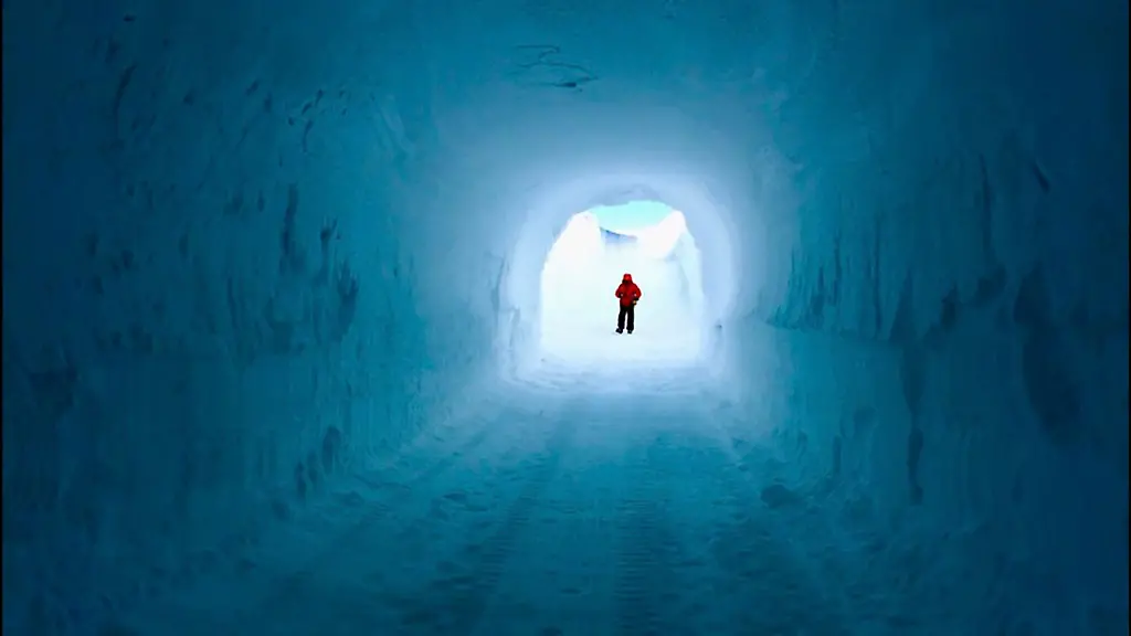 Diese-undatierte-Aufnahme-zeigt-eine-Kammer-in-der-Antarktis-in-der-im-Rahmen-des-Projektes-Ice-Memory-Eisproben-von-bedrohten-Berggletschern-aufbewahrt-werden-In-der-Antarktis-hat-ein-internationales-Forscherteam-das-nach-eigenen-Angaben-erste-Schutz-Archiv-fuer-Gletschereis-eroeffnet