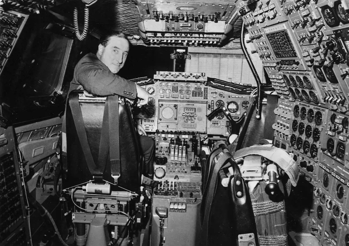 Brian-Trubshaw-46-sits-at-the-controls-of-the-Concord-002-the-British-version-of-the-joint-Anglo-French-Concorde-supersonic-airliner-at-the-airfield-at-Fairford-Gloucestershire-England-in-September-1970-Trubshaw-is-chief-test-pilot-for-British-Aircraft-Corporation-and-conducts-extensive-trials-flying-the-length-of-Britain-and-creating-supersonic-booms-along-the-way-He-lives-in-a-country-town-cirencester-11-miles-from-the-airfield-at-Fairford-where-the-Concorde-is-located-during-the-trials
