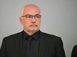 Für Aserbaidschan gearbeitet?: Ex-CDU Politiker Fischer bleibt im Gefängnis