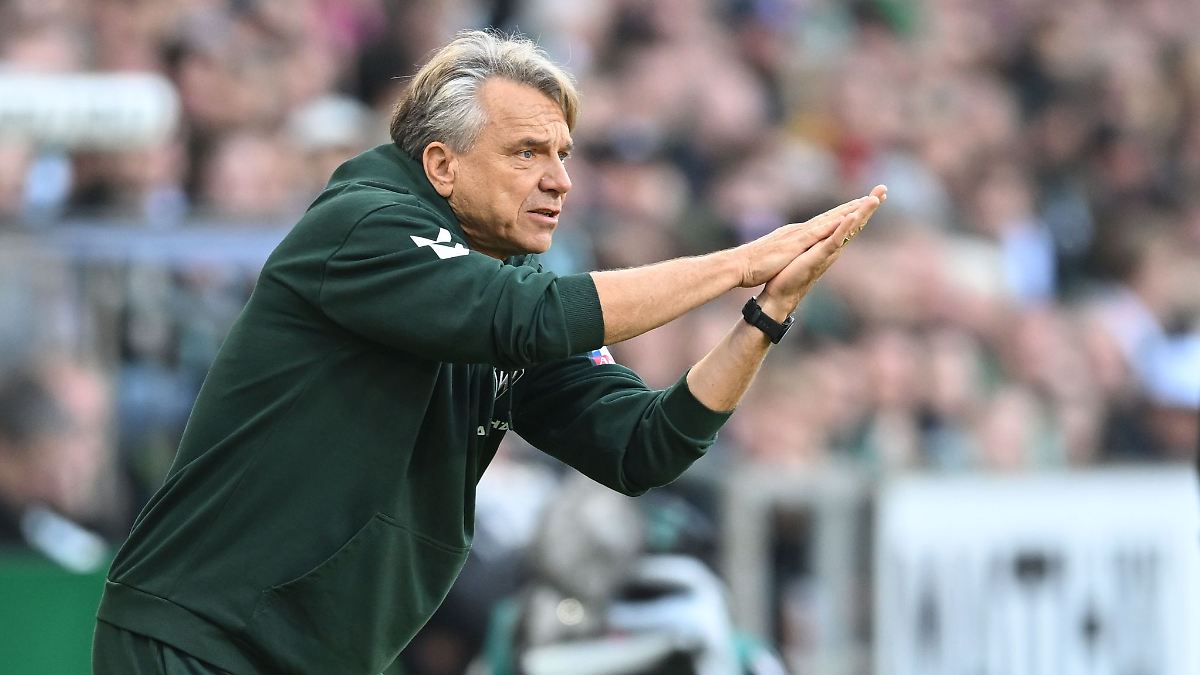 Bundesligist-im-Abstiegskampf-Werder-Bremen-zieht-Rei-leine-und-trennt-sich-von-Horst-Steffen