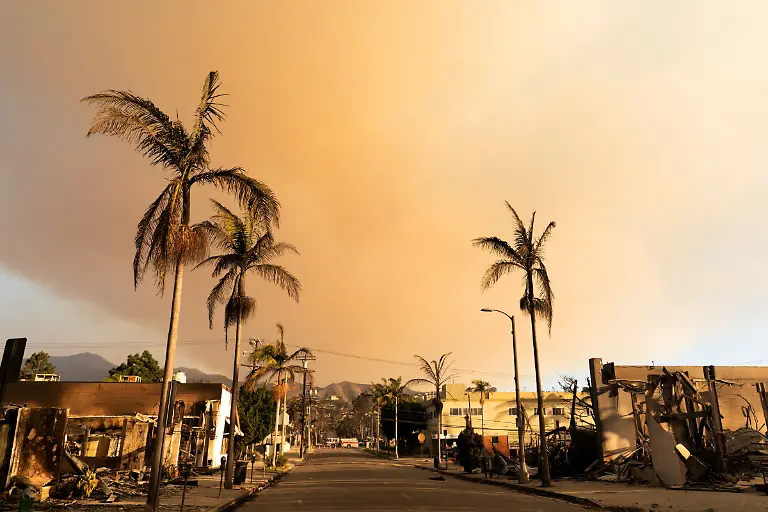 2025-01-11T161836Z_1658842152_RC2R7CAG9ONZ_RTRMADP_3_CALIFORNIA-WILDFIRES