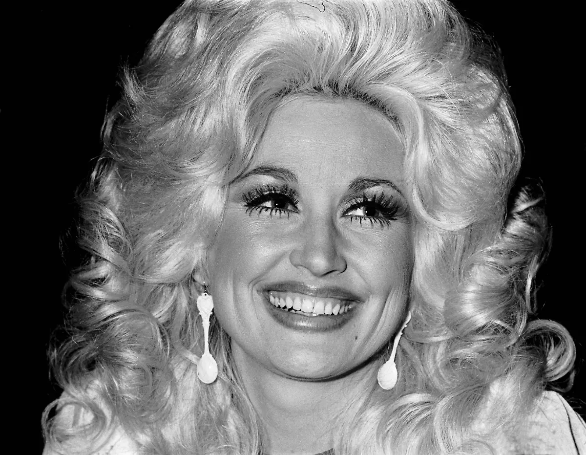 Goeteborg-20-april-1976-Amerikanska-sangerskan-Dolly-Parton-upptraeder-pa-en-countrygala-i-Scandinavium