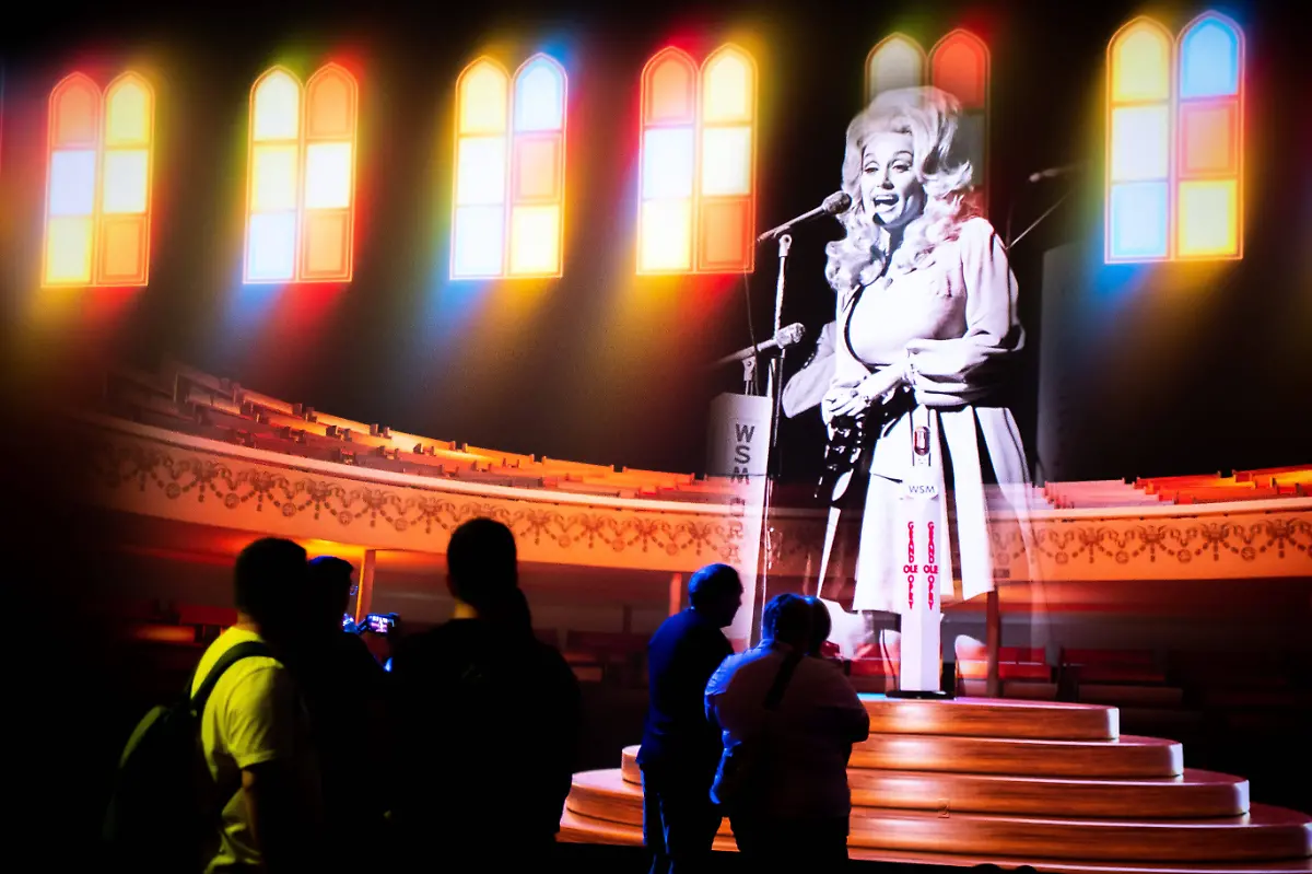 Syndication-The-Knoxville-News-Sentinel-A-360-degree-projection-mapped-story-at-the-Dolly-Parton-Experience-s-Songteller-exhibit-spanning-Dolly-Parton-s-life-and-career-at-Dollywood-in-Pigeon-Forge-on-Friday-May-24-2024
