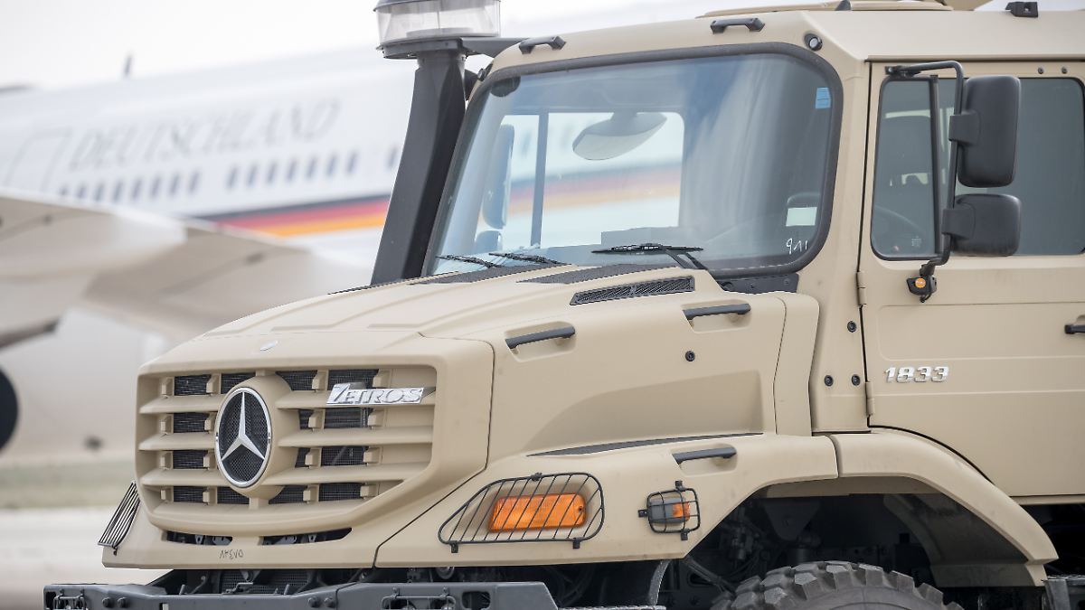 Werk-in-W-rth-am-Rhein-beteiligt-Daimler-Truck-liefert-7000-Milit-rlaster-nach-Frankreich