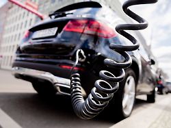 "Massive Mitnahmeeffekte": Autoexperten verdammen E-Prämie als Steuerverschwendung