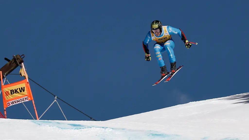 Ski-alpin-Weltcup-Super-G-Maenner-Der-Italiener-Giovanni-Franzoni-rast-die-Strecke-hinunter