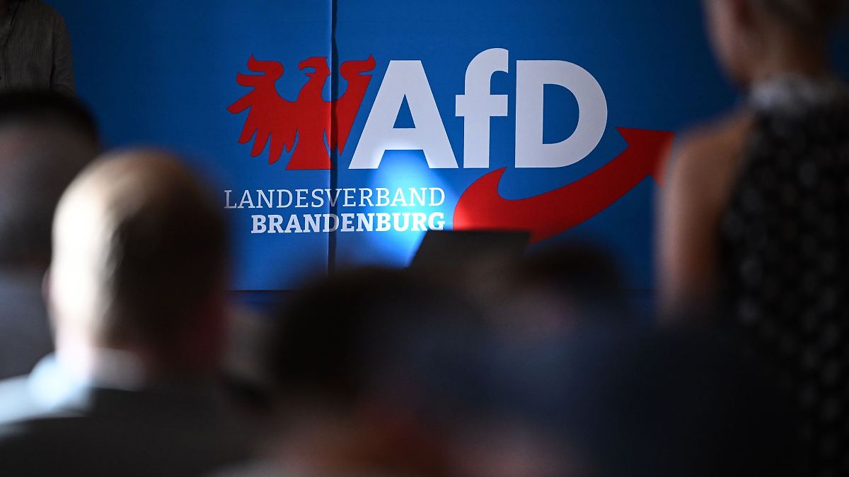 Pädagogischer GestaltungsspielraumGericht: Schule muss Praktikum mit AfD-Bundestagsabgeordneten nicht zustimmen