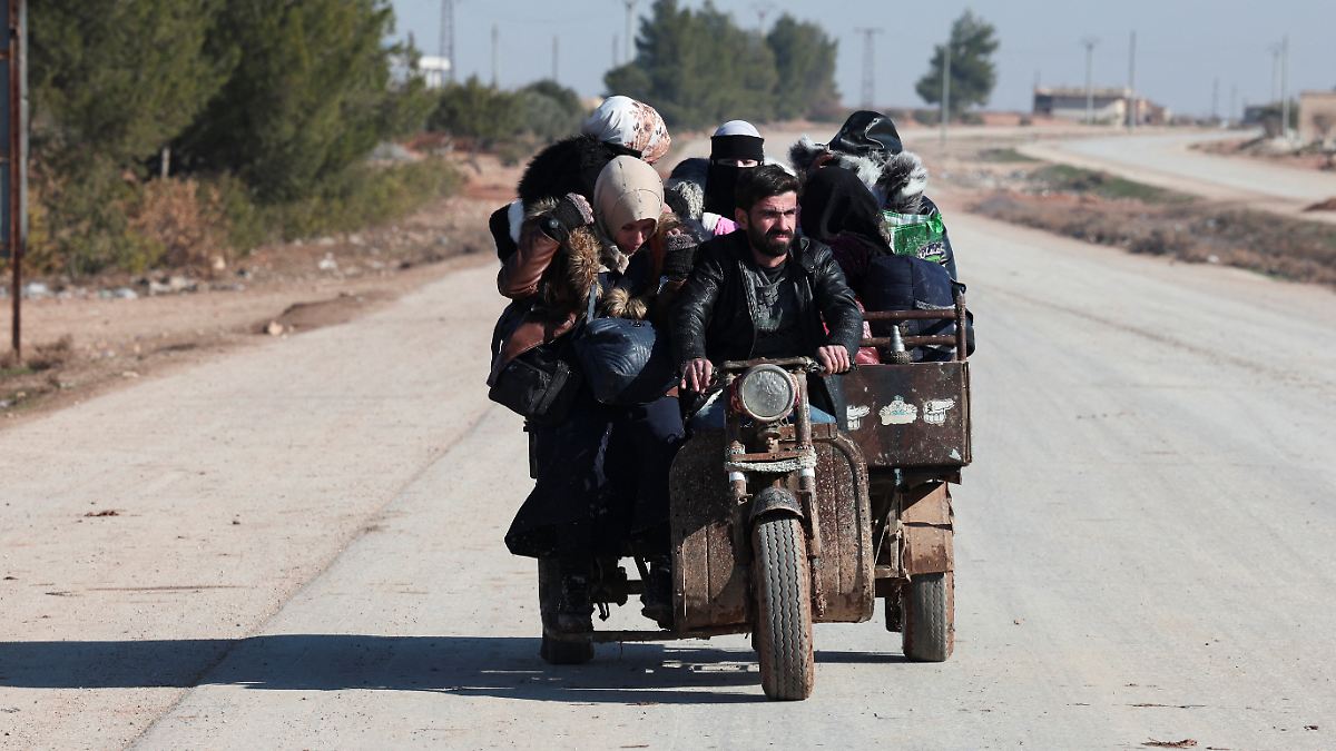 Insider-Regierung-plant-Vorsto-Tausende-fliehen-aus-dem-Umland-von-Aleppo