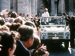 Zwei Johannes Paul, ein Benedikt: Kammerdiener dreier Päpste ist gestorben