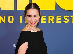 Bei Dreharbeiten für Serie: Emilia Clarke bricht sich bei Sexszene eine Rippe