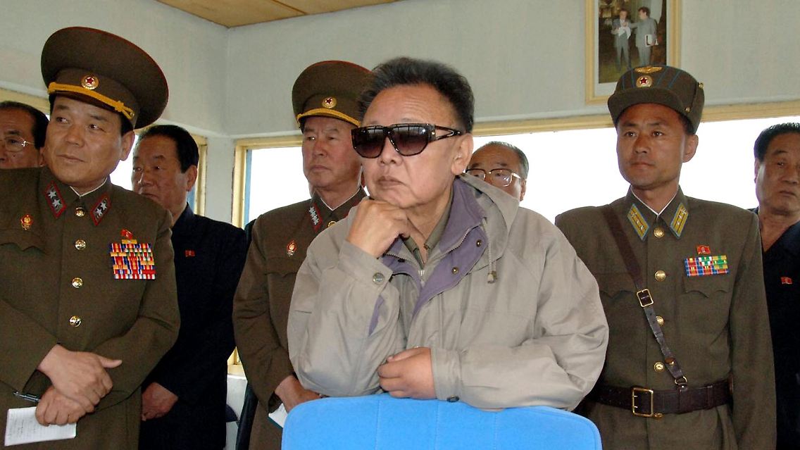 Nordkoreas Machthaber Kim Jong Il setzt die Welt unter Druck.