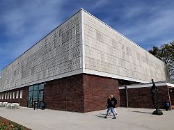 Mecklenburg-Vorpommern: Giacomo Orth erhält Rostocker Kunstpreis 2025