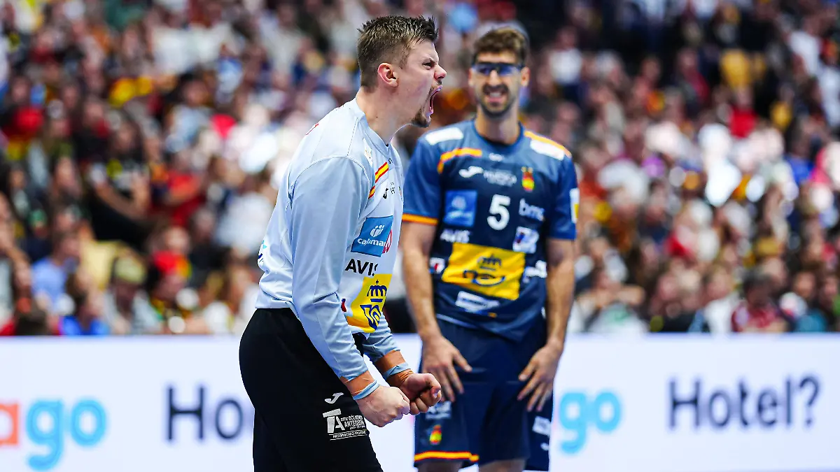 Torjubel-Sergey-Hernandez-Spanien-25-DEN-Oesterreich-vs-Spanien-Handball-EHF-Europameisterschaft-2026-Gruppe-A-Spieltag-2-17-01-2026-DEN-Oesterreich-vs-Spanien-Handball-EHF-Europameisterschaft-2026-Gruppe-A-Spieltag-2-17-01