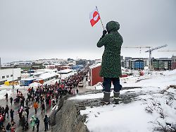 Macron: "Inakzeptabel": Trumps Grönland-Zölle überraschen Dänemark