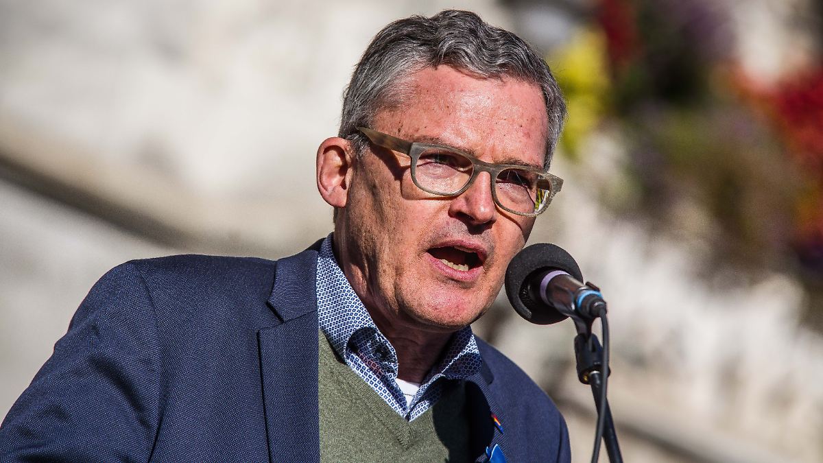 -Epochenbruch-ist-sichtbar-Kiesewetter-fordert-selbstbewusste-Reaktion-auf-Trump-Z-lle