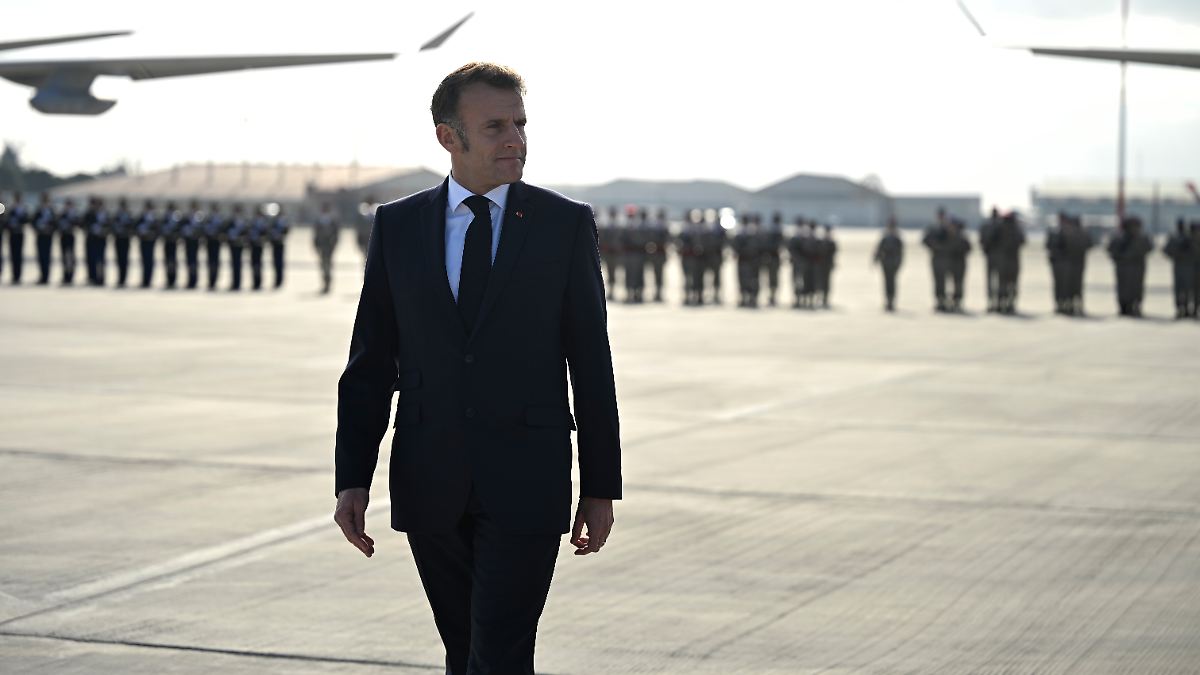 Nach-Gr-nland-Zollhammer-Macron-will-mit-Handels-Bazooka-gegen-Trump-zur-ckschie-en