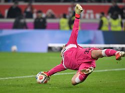 Kampf um Champions League: Stuttgarter Jahres-Traumstart erhält Dämpfer