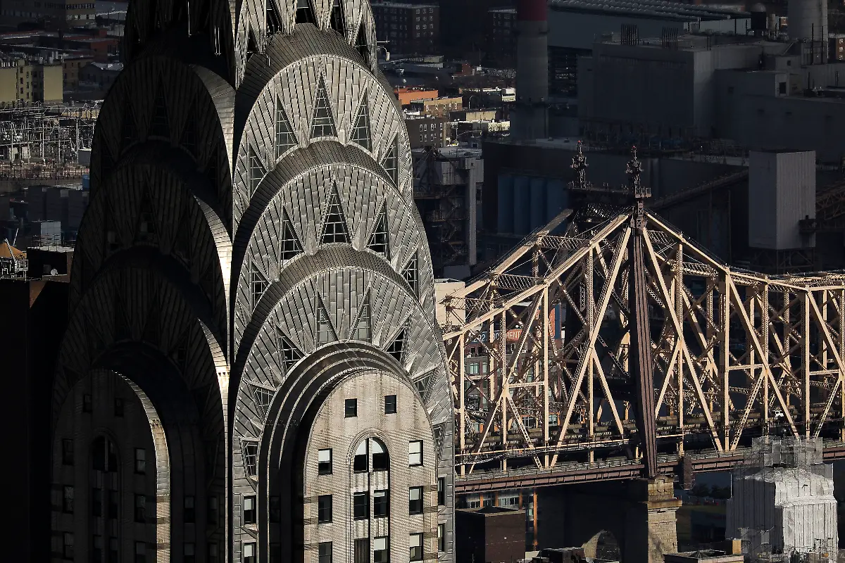 NEW-YORK-NY-JANUARY-9-The-Chrysler-Building-stands-in-Midtown-Manhattan-January-9-2019-in-New-York-City-New-York-Citys-iconic-Chrysler-Building-has-been-put-up-for-sale-The-building-s-owners-the-Abu-Dhabi-Investment-Council-and-New-York-developer-Tishman-Speyer-have-hired-a-commercial-real-estate-firm-to-market-the-landmark-office-tower