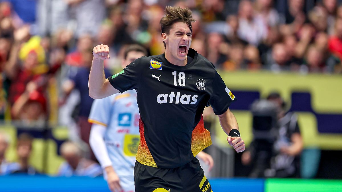 Als-Gruppensieger-in-EM-Hauptrunde-DHB-Team-beeindruckt-in-Nervenschlacht-und-darf-wieder-auf-Coup-hoffen