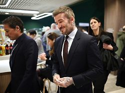 Familienstreit mit Brooklyn: David Beckham schweigt in Davos – Ex-Assistentin nicht
