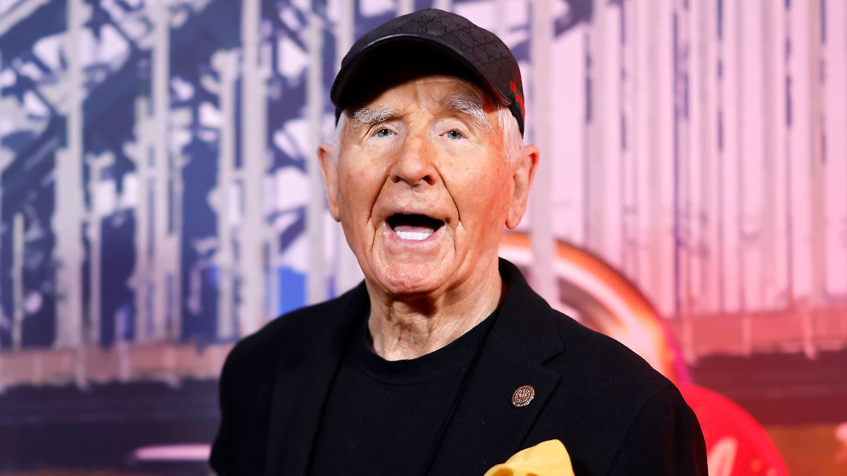 Fr-hen-Ausstieg-gerechtfertigt-Prinz-Fr-d-ric-w-tet-gegen-Klo-Regeln-von-Reality-Show