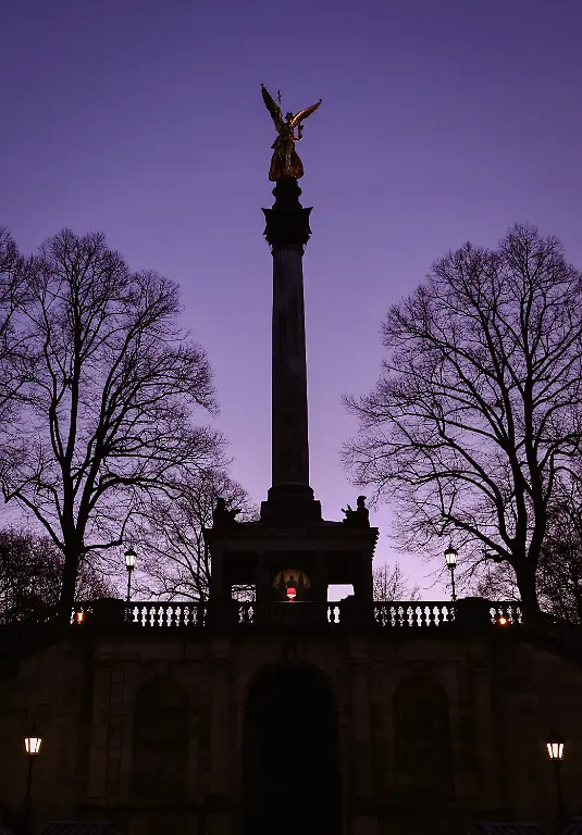 B0BD569F-8723-4F84-A056-0DCE4934CF84