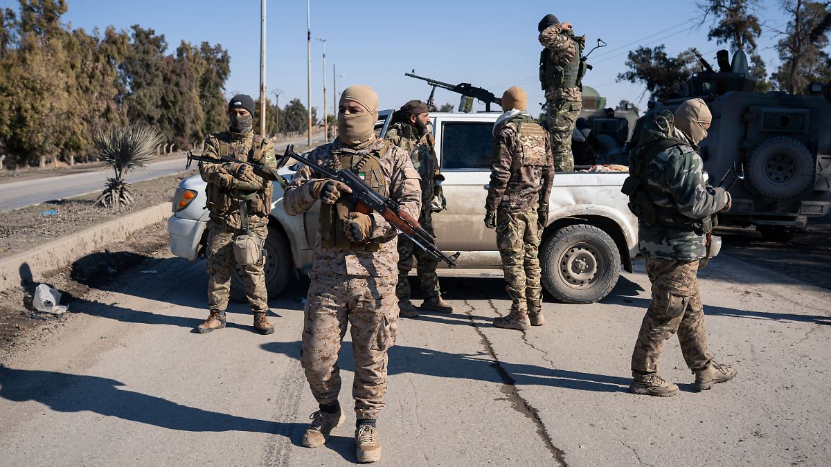 Kurden-m-ssen-Gebiete-aufgeben-Worum-geht-es-bei-den-K-mpfen-in-Syrien-