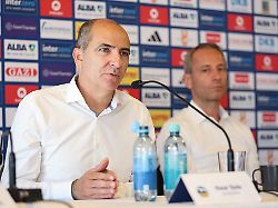 Berlin & Brandenburg: Sportdirektor lobt junges Alba-Team: "Das überrascht"