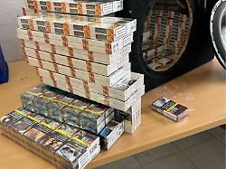 Bayern: Zoll findet fast 8.000 geschmuggelte Zigaretten in Musikbox