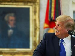 Was kann Europa machen? : "Trump ist abgehoben wie Nero"