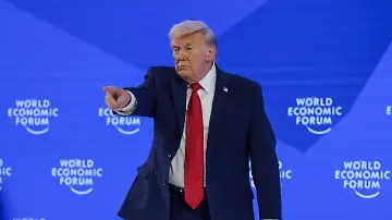 2026-01-21T151927Z_1505331004_RC2R5JAFUD0U_RTRMADP_3_DAVOS-MEETING-TRUMP