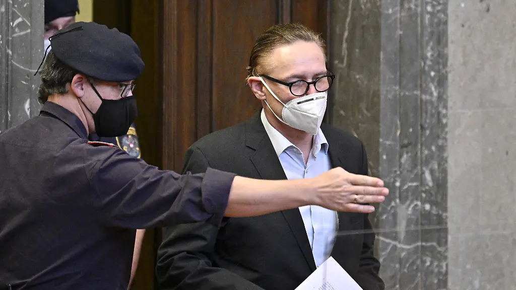 ABD0015-20210312-WIEN-OeSTERREICH-Thomas-Schellenbacher-anl-eines-Prozess-gegen-den-ehemaligen-FPOe-Abgeordneten-u-a-wegen-schweren-Betrugs-am-Freitag-12-Maerz-2021-in-Wien