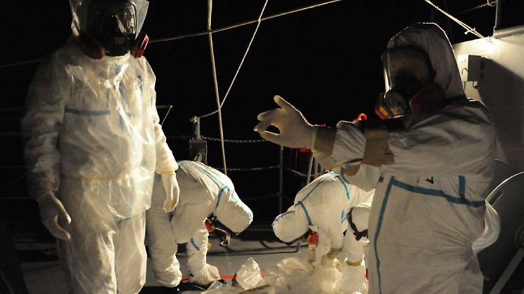 Die Arbeiter in Fukushima müssen immer wieder improvisieren.