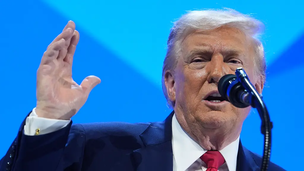 President-Donald-Trump-addresses-the-audience-during-the-Annual-Meeting-of-the-World-Economic-Forum-in-Davos-Switzerland-Wednesday-Jan-21-2026