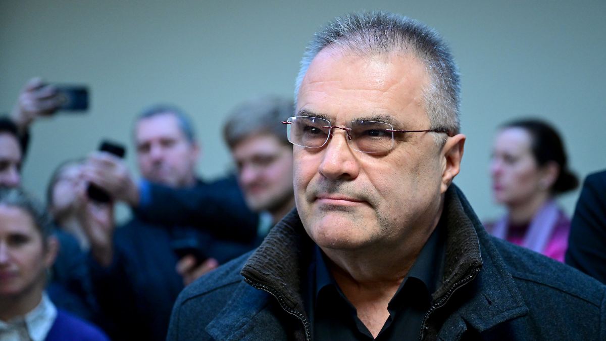 Hilfe-nach-Attentat-in-Berlin-Ex-Verfassungssch-tzer-wegen-Spionage-f-r-Moskau-vor-Gericht