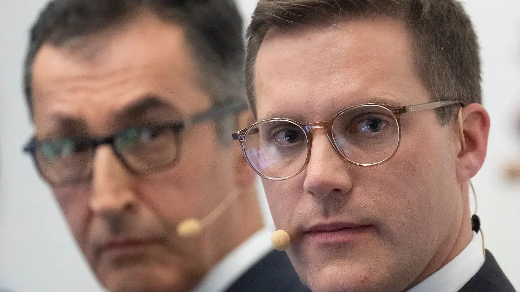 Wer-wird-naechster-Ministerpraesident-von-Baden-Wuerttemberg-Das-entscheidet-sich-bei-der-Landtagswahl-am-8-Maerz