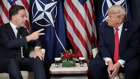 epi_1008303585_REUTERSFOTO_2026-01-21T182933Z 315476386 RC2U5JA2HSR9 RTRMADP 3 DAVOS-MEETING-TRUMP.JPG_U.S. President Trump