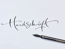 Chancen im Beruf : Ist eine miese Handschrift ein Karrierehindernis?