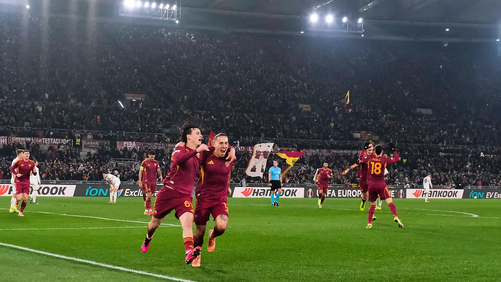UEFA-Europa-League-phase-match-day-7-AS-Roma-vs-VfB-Stuttgart-Romas-Italian-midfielder-Niccolo-Pisilli-celebrates-after-scoring-a-goal-of-1-0-during-UEFA-Europa-League-phase-match-day-7-between-AS-Roma-vs-VfB-Stuttgart-at-Olimpico-stadium-on-November-22-2026-in-Rome-Italy