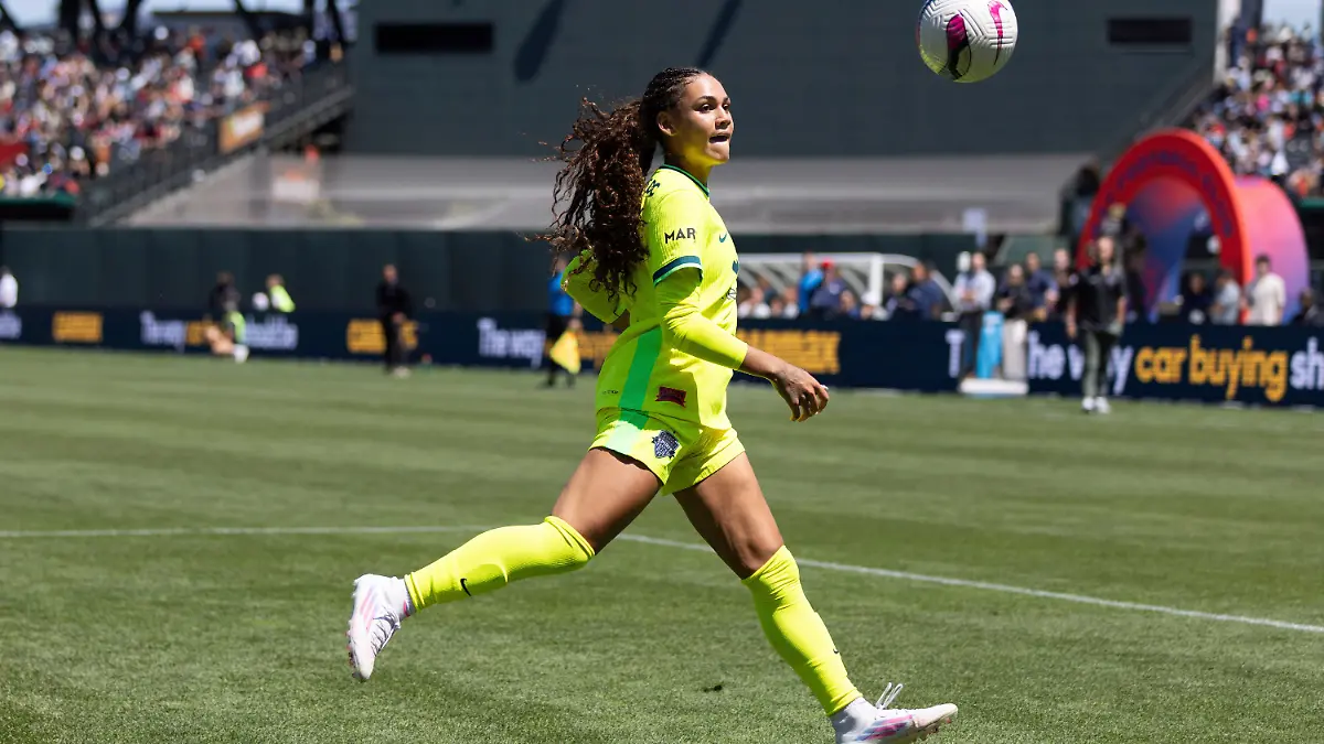 FILE-Washington-Spirit-s-forward-Trinity-Rodman-runs-for-a-ball-during-the-first-half-of-a-NWSL-soccer-match-against-Bay-FC-on-Saturday-Aug-23-2025-in-San-Francisco