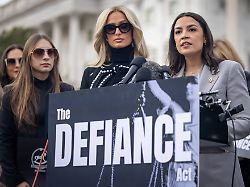 Kampf gegen Deepfake-Pornografie: Für Paris Hilton war ihr Sexvideo „Missbrauch“