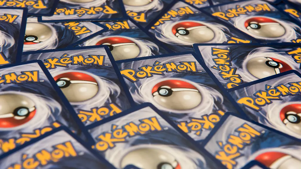 pokemonkarten-istock-ntv