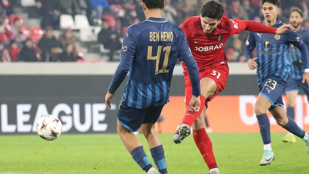 Freiburger-Aktivposten-gegen-Tel-Aviv-Stuermer-Igor-Matanovic